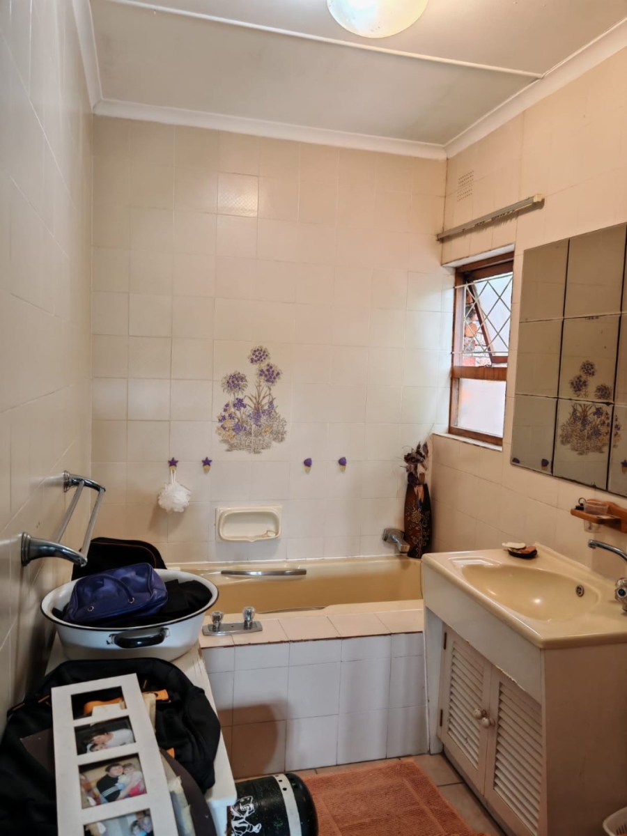 3 Bedroom Property for Sale in Nahoon Valley Park Eastern Cape